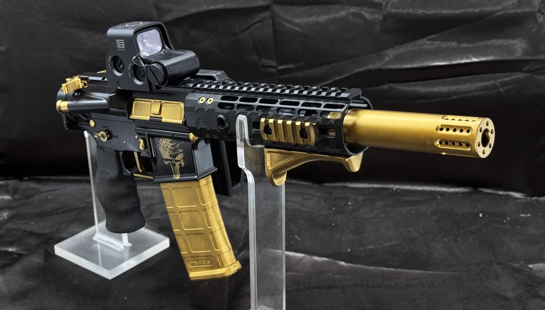 Trump Gun 3rd Edition - TG3 - 10.5” 5.56 NATO Rifle | Graphite Black & Gold Cerakote | BFS III Trigger | High-Performance Tactical Firearm