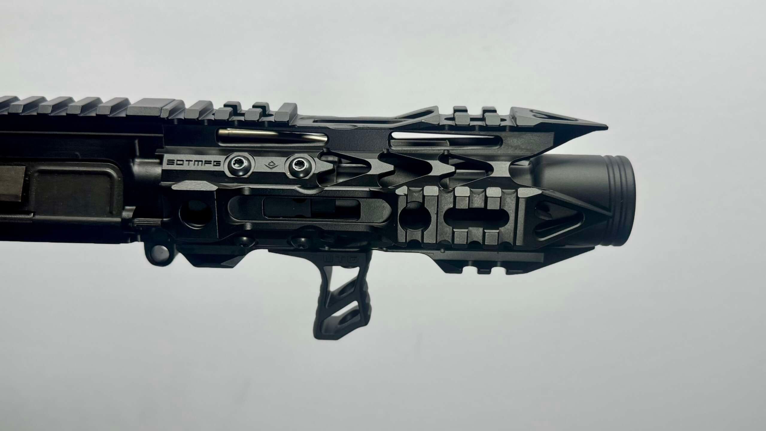 Micro Warlance 5″ AR-15 Upper – .300 BLK / 5.56 NATO | Heavy Barrel - Image 2